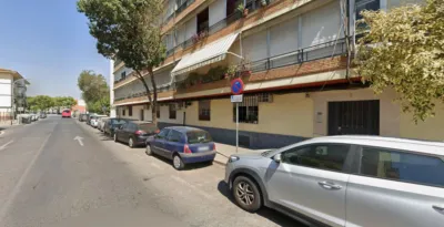 Flat on Ciudad de Alfafar Street photo 3