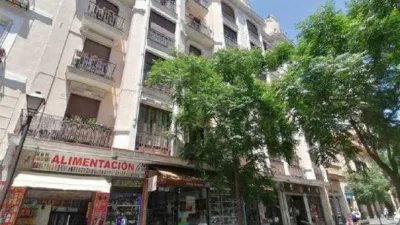 Apartment on Calle del Duque de Alba photo 2