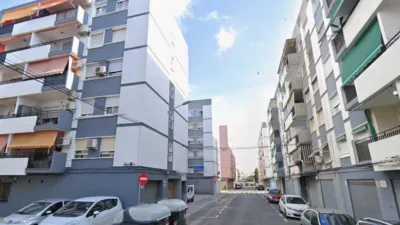 Piso en calle Riu Cabriol photo 3