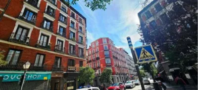 Apartment on Fuencarral Street photo 2