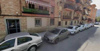 House on Carrer Sabadell photo 3