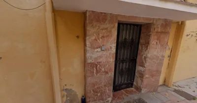 Flat on Calle Bernardo de Toro photo 2