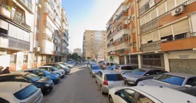 Apartment on Calle del Abogado Rafael Medina photo 3