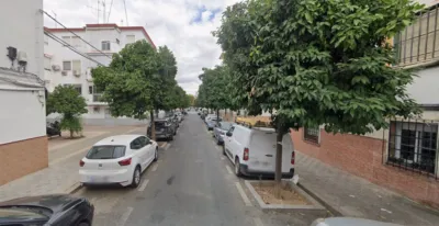 Flat on Calle de Constantina photo 2