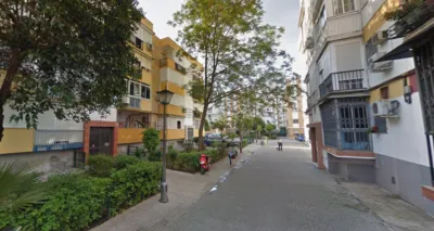 Flat on Calle Comunidad Andaluza photo 2