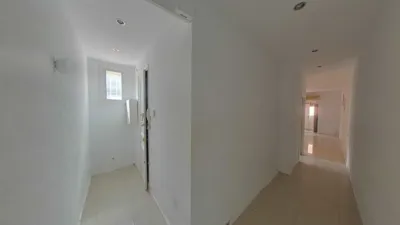 Flat on Trixant Street photo 13