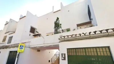 House on Alacuas Street photo 2
