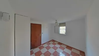 Piso en calle Pegaso photo 14