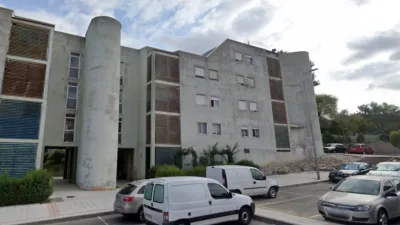 Apartment on Poeta Ramón de Garcíasol Street photo 2