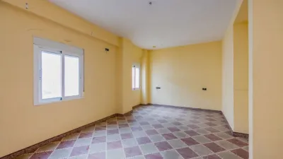 Terraced house on Calle Juez Gonzalez Royano photo 5