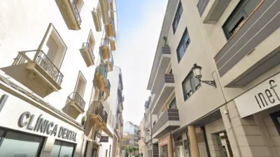 Apartment on Cardenal Albornoz Street photo 3