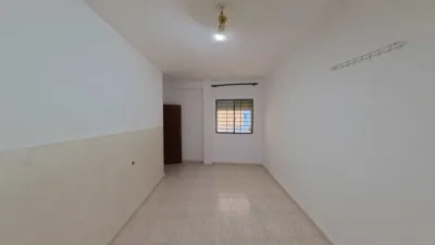 Flat on Cervantes Street photo 10
