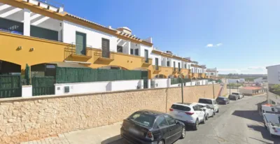 House on Pz Plaza de La Higuerita Street photo 2