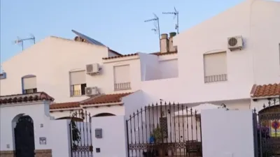 House on Calle de Almería photo 3