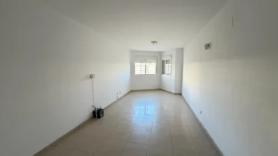 Flat on Pl. Arahal Street photo 2