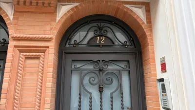 Flat on Calle de Hospital photo 2