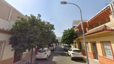 House on Almirante Argadoña Street photo 3