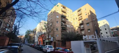 Flat on Calle de Luis Mitjans photo 4
