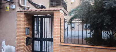 Flat on Calle de Luis Mitjans photo 2