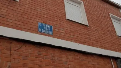 Flat on Calle del Camino Viejo de Cabanillas photo 3
