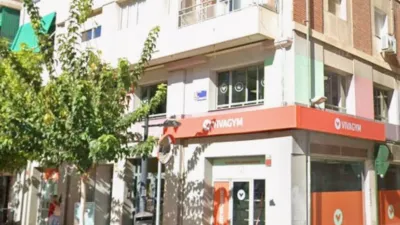 Flat on Ronda de Levante Street photo 3