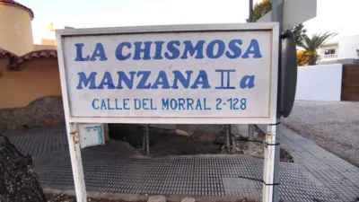 Piso en Carrer del Morral photo 5