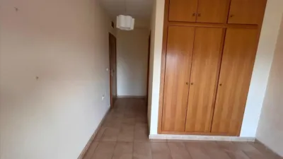 Flat on Calle Doctor Fleming photo 5