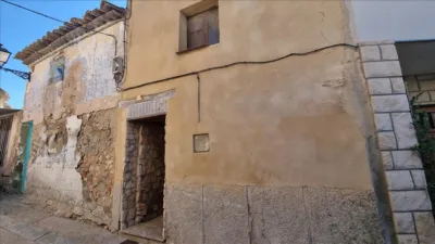 Casa en venta en Calle Sisallar, Velilla de Ebro de 20.900 €