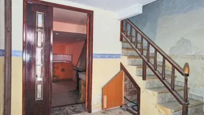 Casa en venta en Calle Sisallar, Velilla de Ebro de 20.900 €