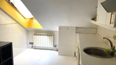 Flat on Calle del Cardenal Almaraz photo 2