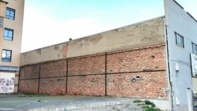 Nave industrial en venta en Avenida de la Argentina, cerca de Calle Mata Jove, La Calzada (Distrito Oeste. Gijón) de 234.000 €