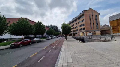 Nave industrial en venta en Avenida de la Argentina, cerca de Calle Mata Jove, La Calzada (Distrito Oeste. Gijón) de 234.000 €