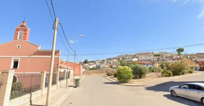 Casa adosada en venta en Calle del Cabezo Ballesteros, Épila de 23.000 €