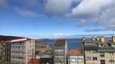 Terreno en venta en Calle de Emilio González López, cerca de Calle de la Praia - Más