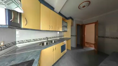 Miniatura 12