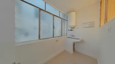 Piso en venta en Avenida de Cantabria, cerca de Calle de la Cuesta, Los Corrales de Buelna de 101.000 €