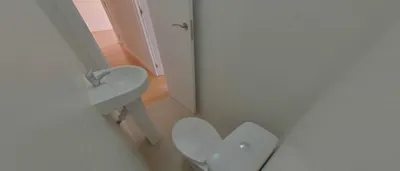 Piso en venta en Avenida de Cantabria, cerca de Calle de la Cuesta, Los Corrales de Buelna de 101.000 €