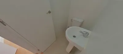 Piso en venta en Avenida de Cantabria, cerca de Calle de la Cuesta, Los Corrales de Buelna de 101.000 €