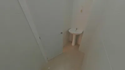 Piso en venta en Avenida de Cantabria, cerca de Calle de la Cuesta, Los Corrales de Buelna de 101.000 €