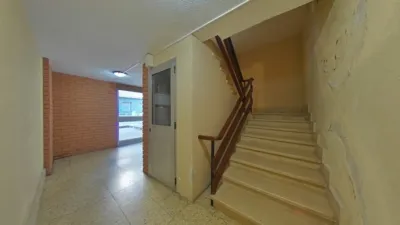 Piso en venta en Avenida de Cantabria, cerca de Calle de la Cuesta, Los Corrales de Buelna de 101.000 €