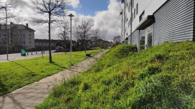 Garaje en venta en Calle de Lamas de Abade - Vista 2