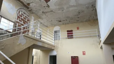Edificio en venta en Calle de Carlos Iii. Ctra. C-204 de Masegoso A Sacedón K - Más