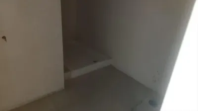 Piso en venta en Calle de los Hermanos Pinzón, La Roda de 39.525 €