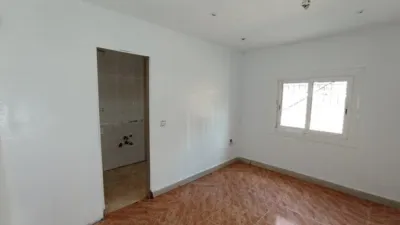 Flat on Carrer de l'Amistat photo 12