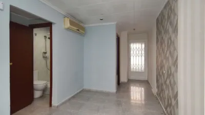 Flat on Carrer d'Irlanda photo 9