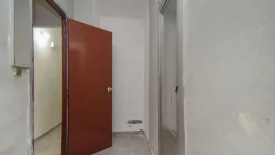 Flat on Carrer d'Irlanda photo 4