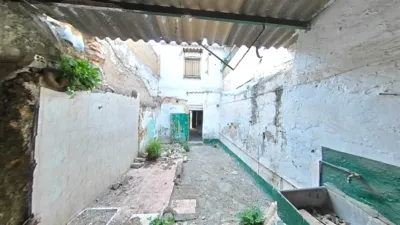 Terraced house on Calle de Huelva photo 5