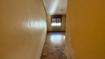 Piso en venta en Avenida Francisco Cabrera, Bello (Cabañaquinta-Aller). Municipio de Aller de 65.000 €