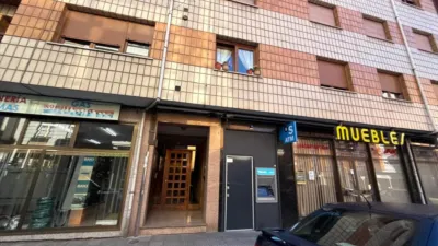 Piso en venta en Avenida Francisco Cabrera, Bello (Cabañaquinta-Aller). Municipio de Aller de 65.000 €