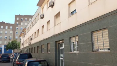 Flat on Paseo Victoria Eugenia photo 6